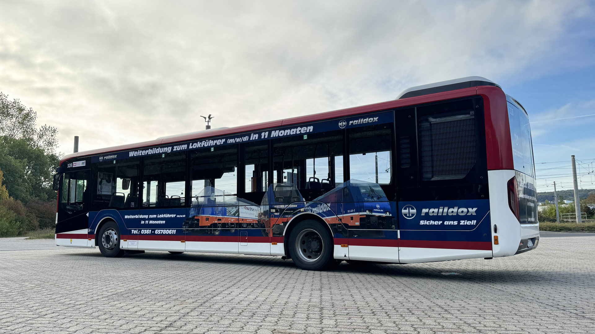 Raildox Bus Werbung 01 Fhd